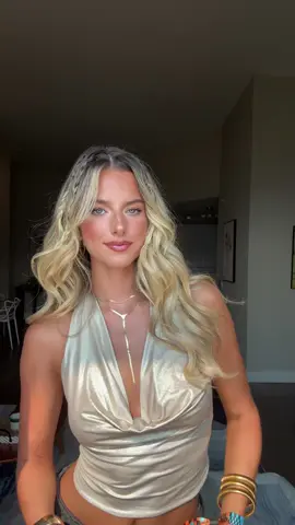 @windsorstore first day!!💜💜