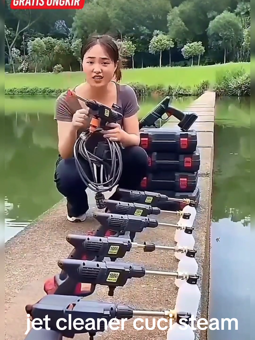 alat cuci steam jet cleaner untuk mencuci motor dan mobil serta siram tanaman #semprotanair #cucisteam  #jetcleaner #steammotor #semprotancucimobil #semprotancucimotor #semprotantanaman #semprotanairkencang #promoseruweekend 