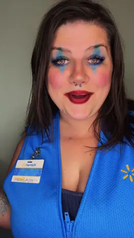 Replying to @Yvette Saldana assistant manager actually right about something 🥸 #retail #skit #Walmart #assistantmanager #halloween 