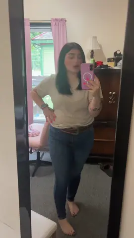 9 days postpartum and already in jeans and back to my pre pregnancy weight. #fyp 
