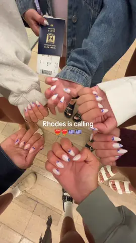 מעולם לא הראנו יותר סממני חברות 💋💋💋