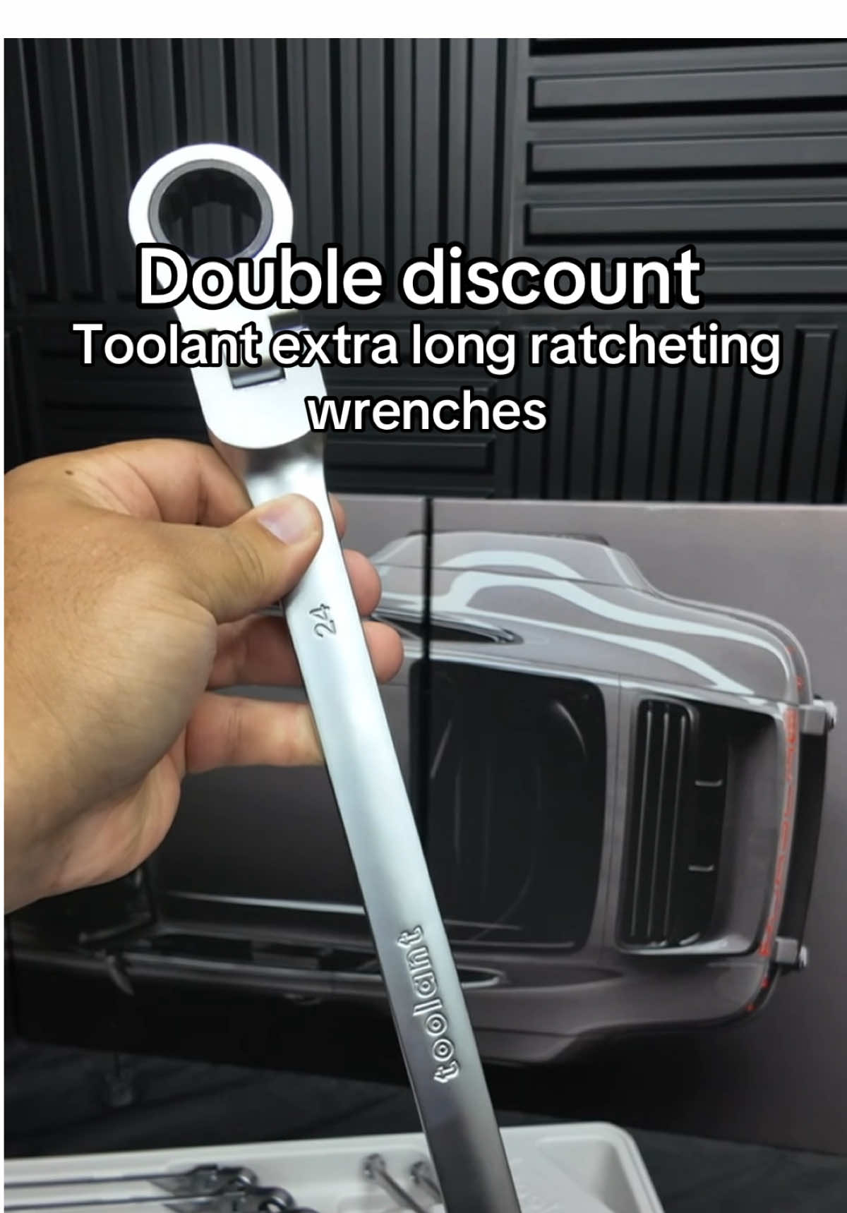 They won’t last! I can’t believe you get a lifetime warranty #tools #toolant #mechanic #dieselmechanic #automotive 