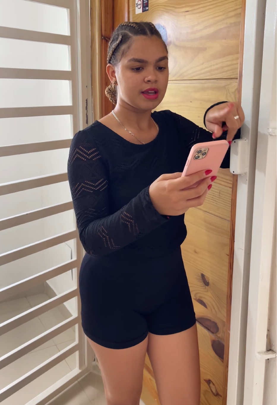 🛑 ¡Mi vecina me cortó el WiFi para que no lo usara! 😡 Lo que hizo no tiene perdón…