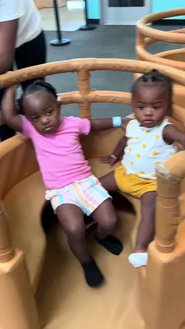 Their world was still spinning when the ride stopped 😂 #kidztownindoorplayground #funmom #cousinplaydate 