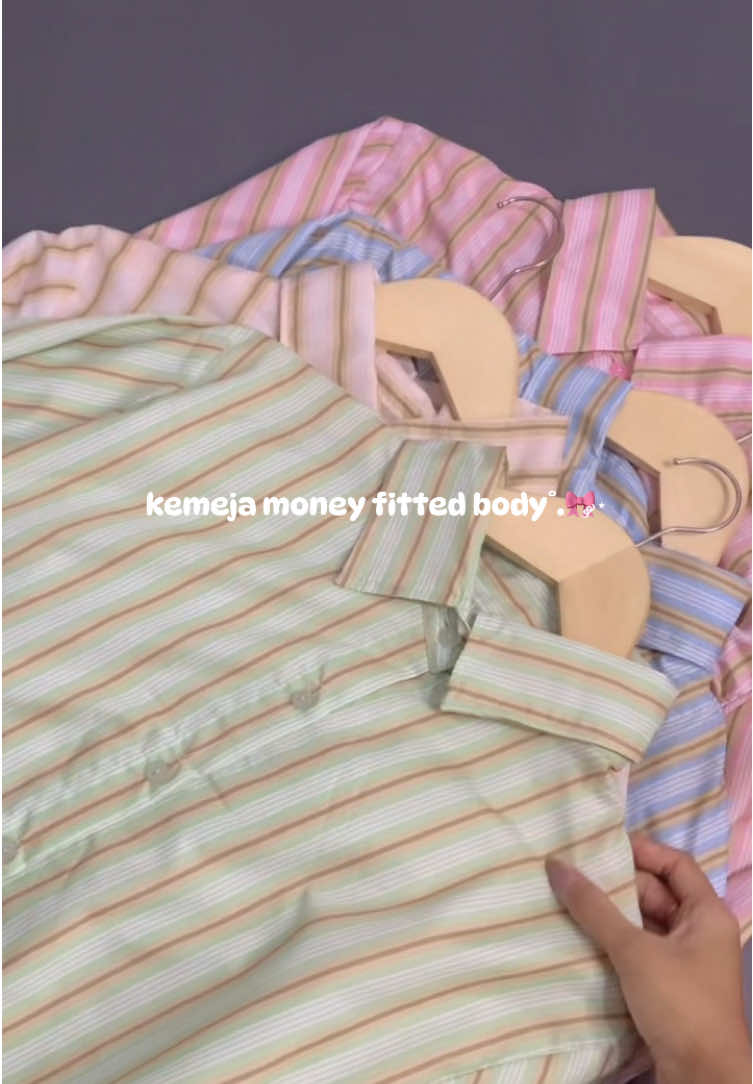 READY STOCK‼️ jangan lupa join live🥰 #joinlive #tiktoklive #fyp #kemejawanita #outfit #kemejaviral #affiliatemarketing 