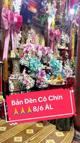 Xin cho bản mệnh an khang, Tâm linh thanh tịnh, đạo hàng vững tin. Cửa Thánh chở che ân tình, Thập nhị viên mãn, phúc sinh muôn đời. 🌸🌸🌸#Côchin #Lộc 
