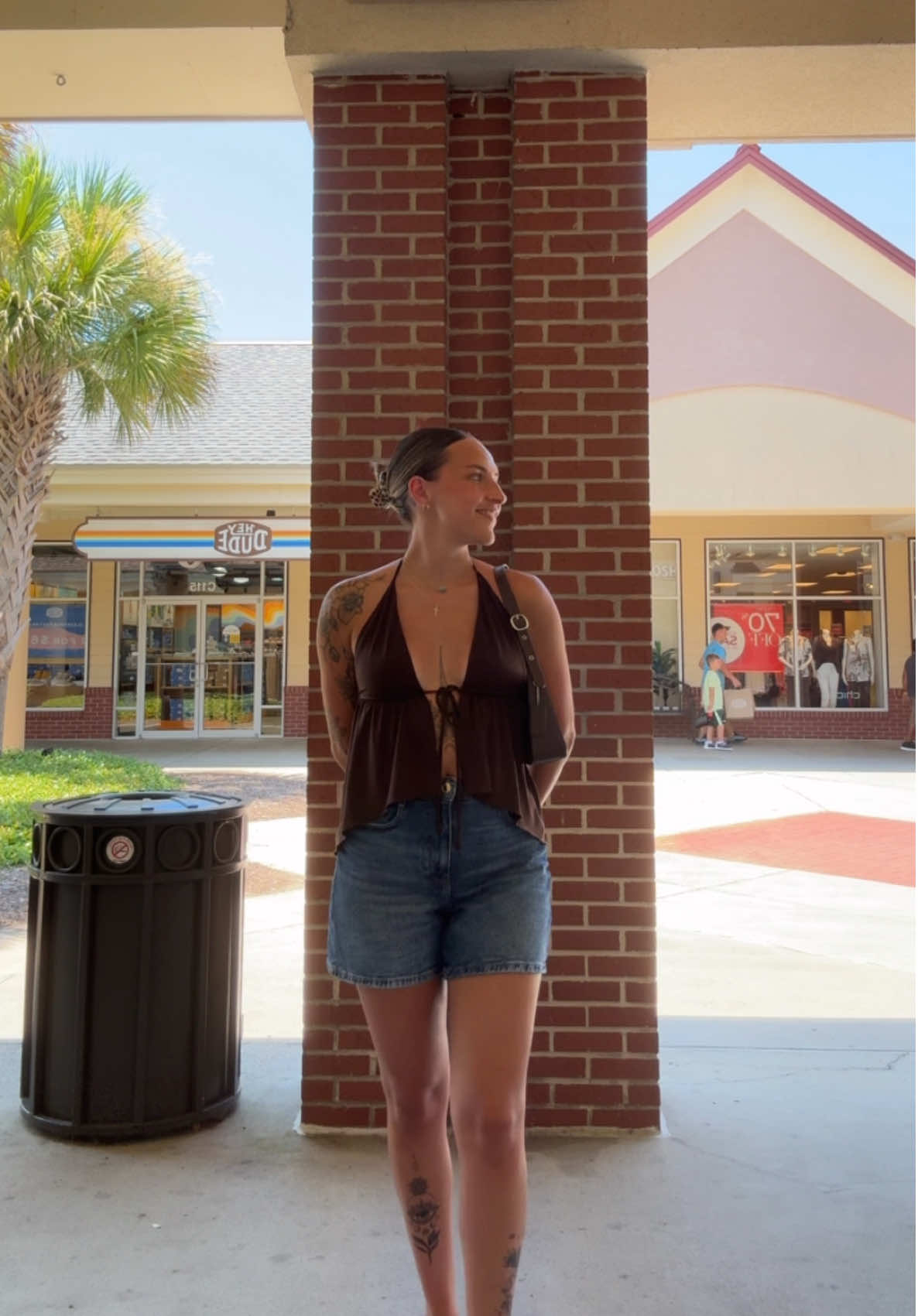 Short and sweet 🤎 #fyp #foryou #foryoupage #Summer #OOTD #outfit 