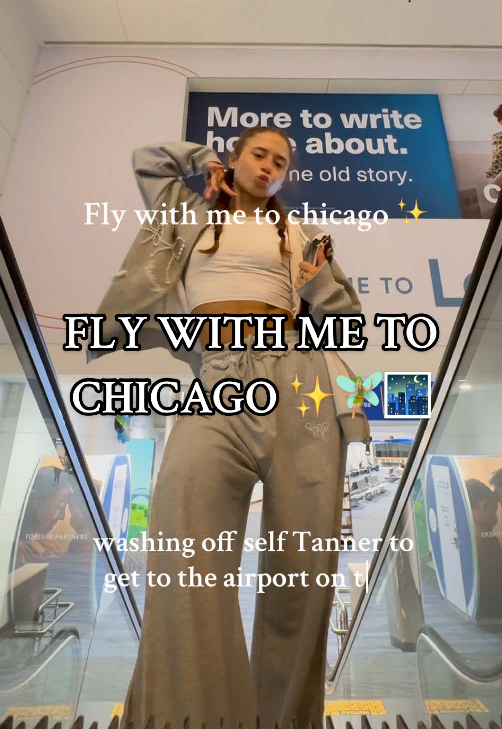 Made it to chitown for LOLLA ✨🧚🏼🤞🏼 @Lollapalooza USA @aelfriceden_official @United Airlines @MadeGoodFoods @JBLAudio @Dunkin' @Diet Coke @Starbucks #lollapalooza #flywithme #travel #dim #fionajordan 