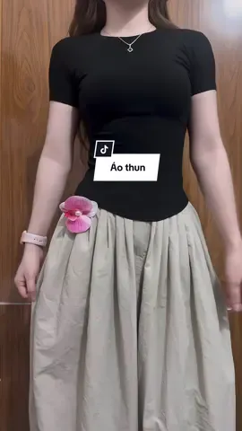 Áo thun nữ ôm body #aothun #xuhuong #phoidoxinh #myoutfit 