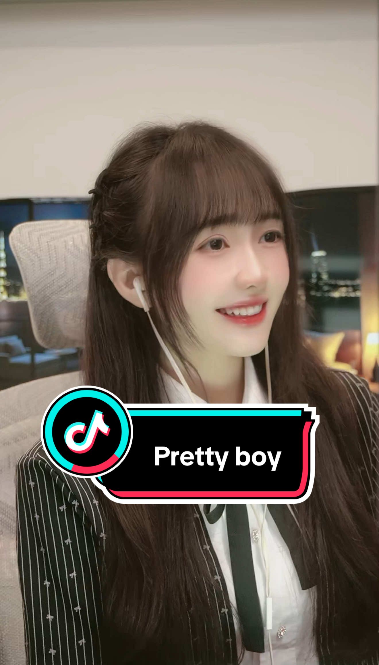 Oh my! Pretty boy I love you 🥰🤭 #xuhuong #cover #phiphi #fyp #xh 