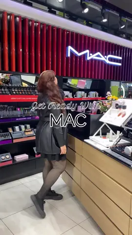 ¿No sabes tu tono de base? ¿Tienes un evento o quieres clases con profesionales? Get Ready With MAC es el nuevo menú de servicios que te permite hacer todo eso y más. 💄 100% reembolsable en productos. 📲 Agenda con nosotros en Mall Plaza Angamos por WhatsApp al [913939596] o en la web de MAC. #grwmac #mymacx #maccreator #maccosmetics #makeupartist