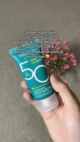 sebaguss itu buat meredakan jerawat dsn bruntusan, cocok untuk kulit oily dan sensitif😍‼️#sunscreenwardah #sunscreenwardahspf50 #sunscreenacneprone #fypシ゚ #foryoupage 