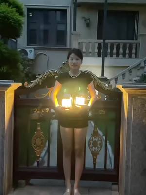 Đèn Năng Lượng Mặt Trời Treo Tường, Gắn Cổng, Hàng Rào, Chống Nước, Dễ Sử Dụng