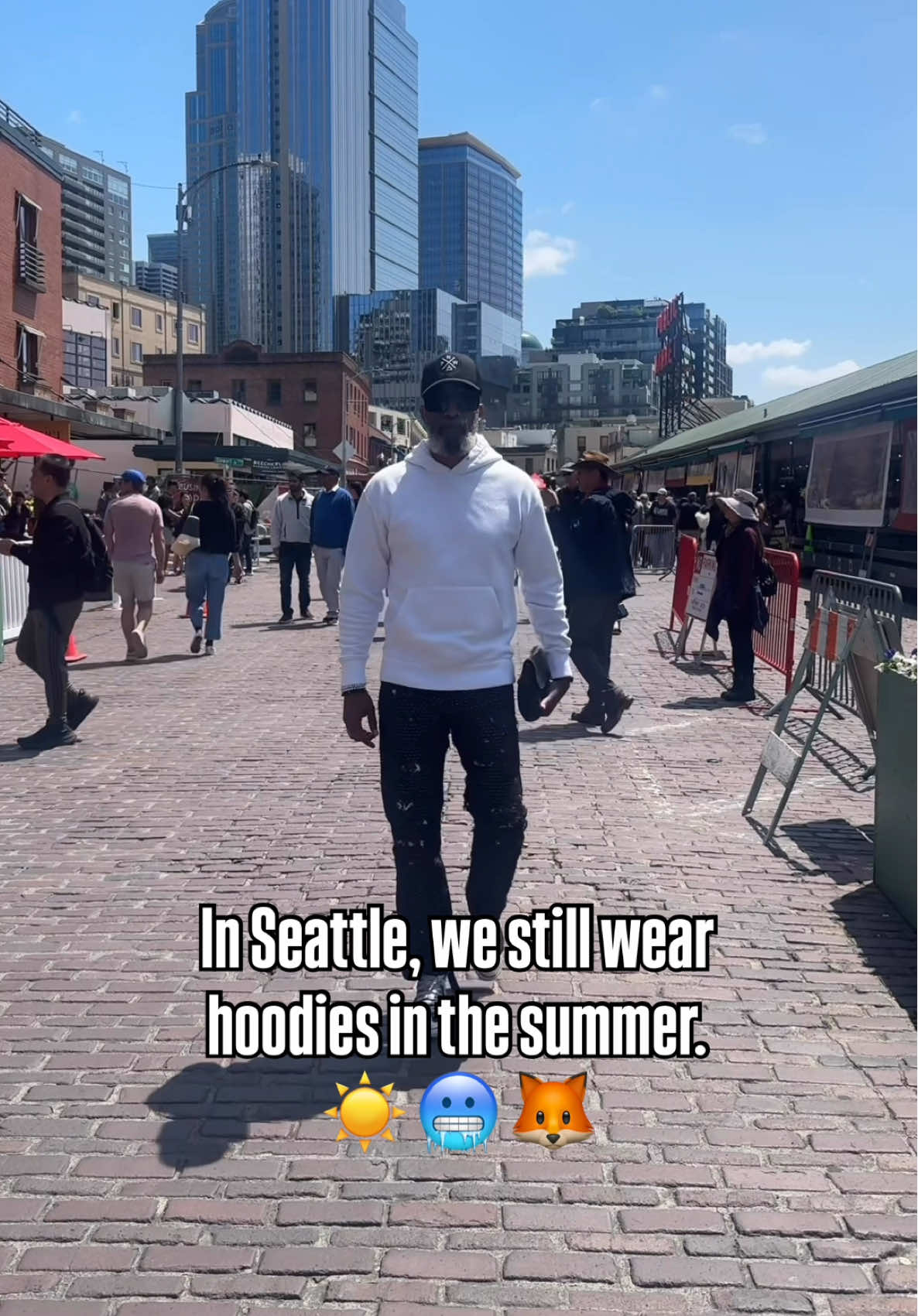 Summer in Seattle! ☀️🥶 #Summer #hot #chill #thedopeprofessor #seattle #explorepage #fyp