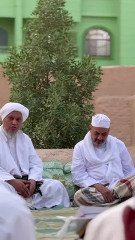 Kunjungan Habib Taufiq Assegaf Hadromaut Yaman #habaib #sunnah 