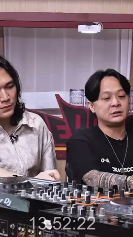 sc: YT DEDDY CORBUZIER #prazteguh #bravy #ibot #closethedoor #podcast #fyp #duniashort 