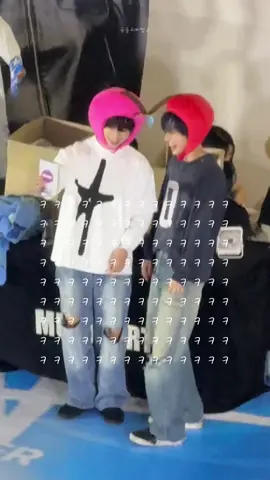 쌍콤달콤 체리 우뿌즈🍒 (20250723 뮤직아트 공개팬싸) #투모로우바이투게더 #투바투 #TXT #TOMORROW_X_TOGETHER #투바투뮤직아트 #뮤직아트공개팬싸 #투바투공개팬싸 #팬싸 #우뿌즈 #체리 #🍒 @TOMORROW X TOGETHER 