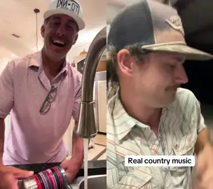 #duet with @wesley.greenlee24 #realcountry OL WG is one of my new fav country singers yall!  Give him a follow and I'll get back to these dishes.  #aaronwatson #aaronwatsonmusic #countrymusic 