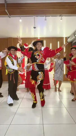 🎶💃 ¡Aquí se come rico y se baila mejor! En Remolino del Pez, el sabor  y la alegría no paran.🕺✨  #RemolinoDelPez #SaborQueSeBaila #ComidaConRitmo🎉🥳 #PerúSeSabe #RemolinoDelPez #Viral #FiestasPatrias #ComidaMarina