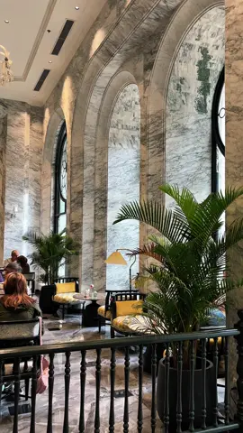 Sáng chớm thu Hà Nội mát mẻ dễ chịu, khách yêu ăn sáng xong khám phá thủ đô xinh đẹp #shorsecafe #elirinahotel #hanoi #vietnamtravel #hanoitravel #boutiquehotel #xuhuong 