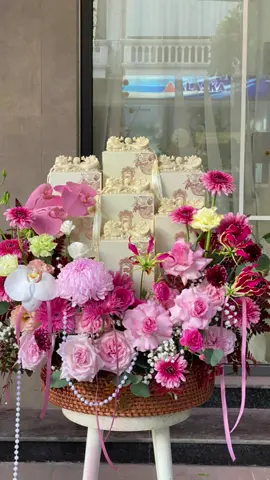 Cô dâu nào mê màu hồng như em thì book liền bộ tráp tone hồng này cho em nhé 😘 #CapCut #viral #hoa #traphoihiendai #traptonehong #viettri #traphoiviettri 