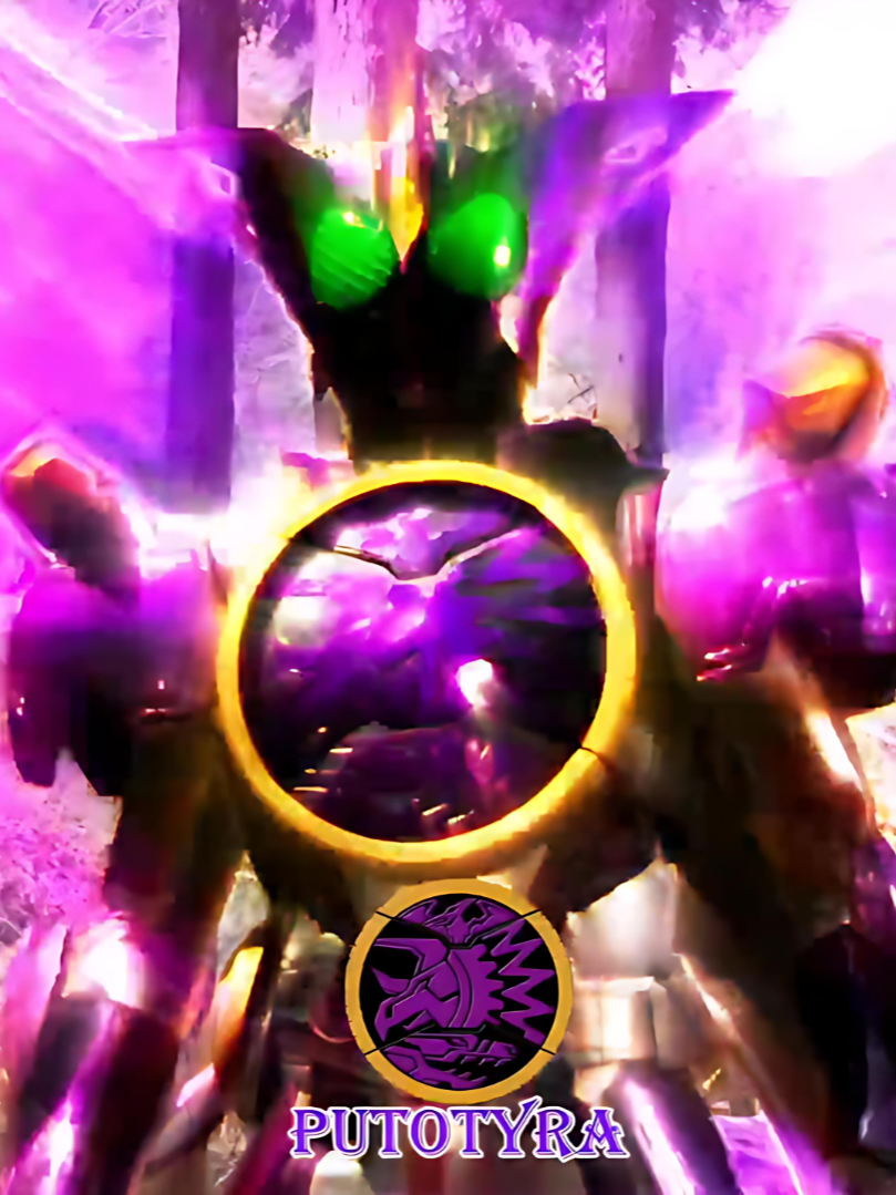 KAMEN RIDER OOO PUTOTYRA COMBO #kamenridervideoclip #kamenrider #kamenriderOOO #putotyra