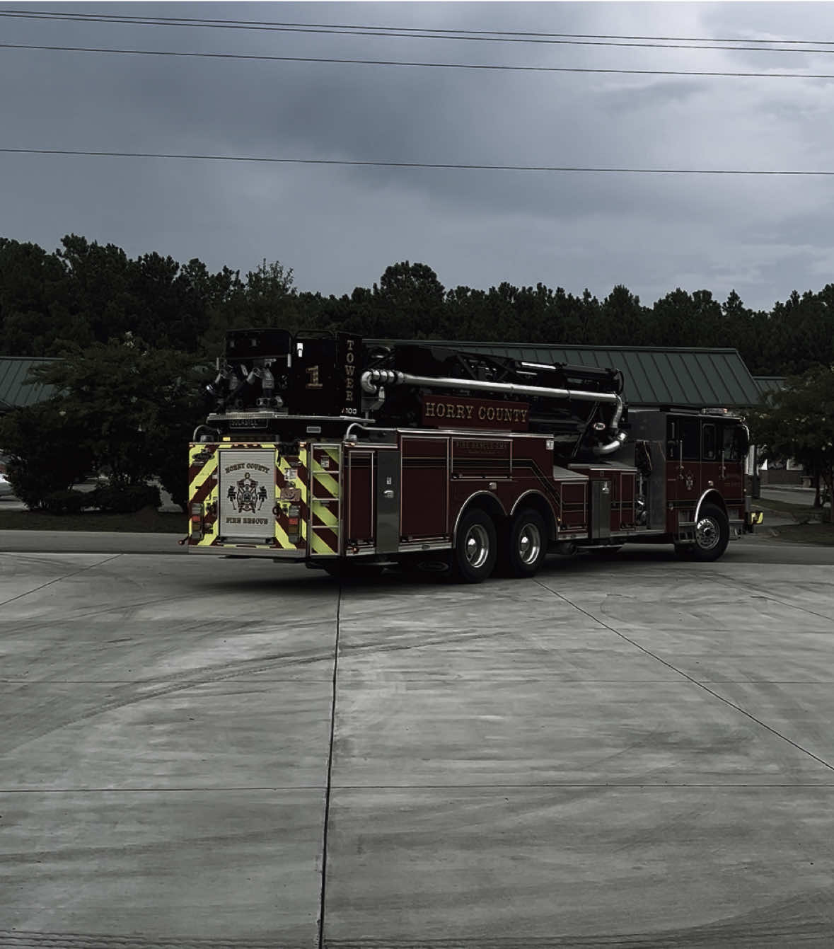 Socastee Tower Ladder 1 taking in a run. #socastee #horrycounty #ohyeah #koolaid #myrtlebeach 