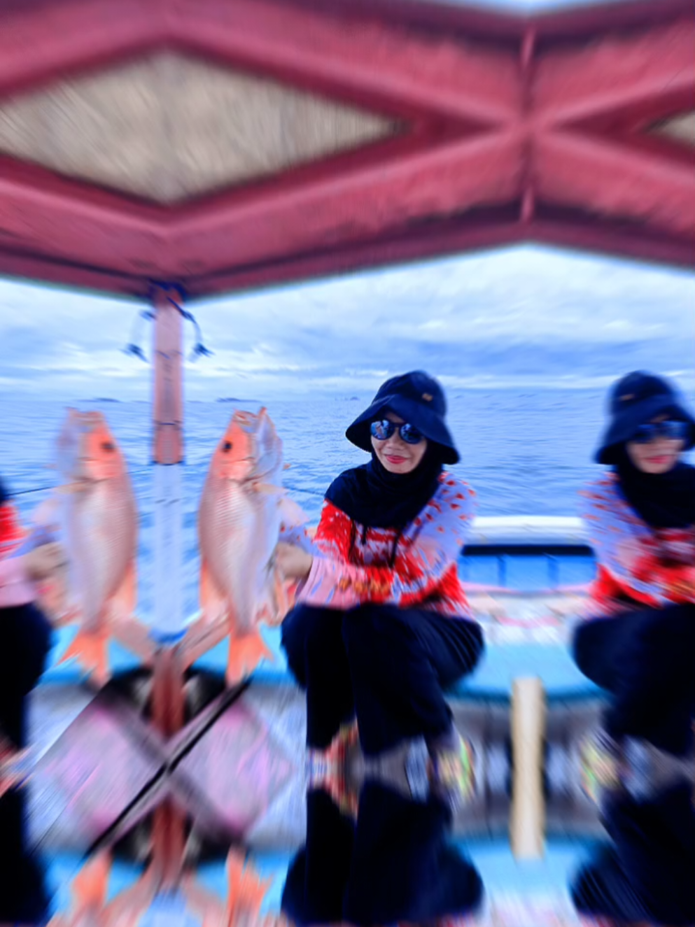 Bukan Sembarang Lady Angler🔥 #mancingrumpon #kapalmancing #kakapmerah #fishing #muarabadak #kukar #kaltim  #CapCut 