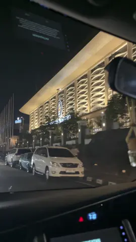 undip at night🥺✨ #undip #universitasdiponegoro 