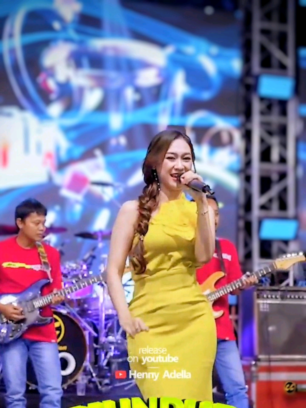 NEW RELEASE ‼️ Aku mundur alon - alon mergo sadar aku sopo Mung di goleki pas atimu perih Aku mundur alon - alon mergo sadar aku sopo Mung di butuhno pas atimu loro Title : Mundur Alon Alon Singer : Fira Azzahra Music : Om Adella  Tayang Di Youtube Channel  : HENNY ADELLA @firaazahra29  #omadella #omadellaterbaru #dangdutkoplo #tiktoksong #tiktokhits #backsound #dangdut #dangdutkoploterbaru #akumunduralonalon #firaazzahra #youtubemusic 