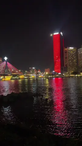 Đà Nẵng về đêm bên bờ sông Hàn, phải nói là không khí Đà Nẵng cực kì thích#danang #thanhphodangsong #chill #viral #xuhuong 