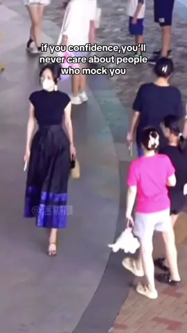#StreetFashion #douyin #chinesegirl #modelwalk 