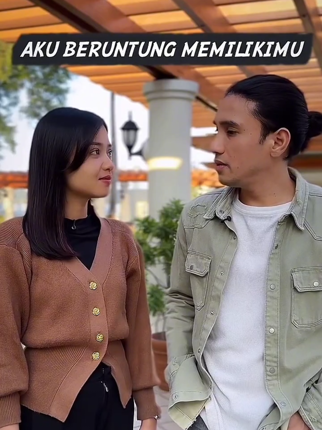 #CapCut oh yaa kira kira kamu mau berapa mahar untuk kita nikah nanti🗿rame banget kalo bucin ya😅#templatecapcut #adexscapcut #jj #katakata 