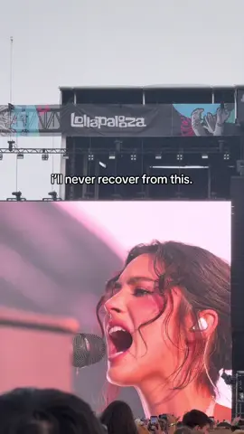 like what do you mean i saw this with my own two eyes😭 #gracieabrams #lollapalooza #lollapalooza2025 #fyppppppppppppppppppppppp 
