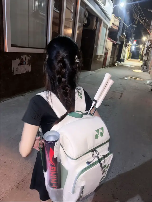 Do dự là em đánh với người khác đó =)))) 