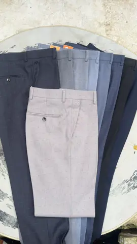 Mẫu quần dáng trẻ dành cho các anh độ tuổi từ 25-45 #thoitrangnam #dongquanfashion #quandep #quầntaynamdangtre #quannamdep 