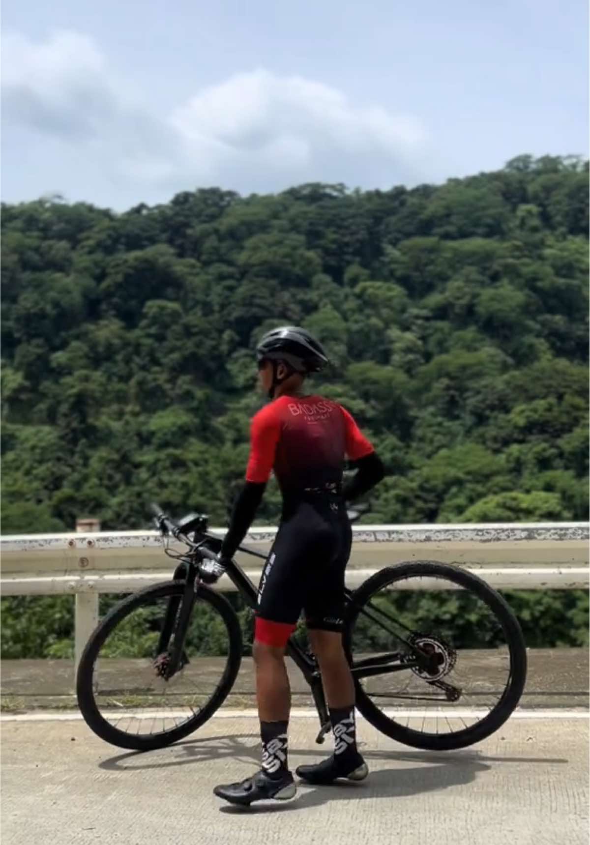 ♥️🌹♥️#fyp #cycling #panda 