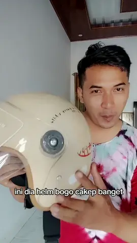 หมวกกันน็อคหน้ายิ้ม ลดราคาจำกัดเวลา รูปลักษณ์สวยงาม คุณภาพดี💕#หมวกกันน็อคจักรยานยนต์ #หมวกกันน็อคผู้ชาย #หมวกกันน็อคผู้หญิง #หมวกนิรภัย #หมวกนิรภัยสําหรับขี่มอเตอร์ไซค์ 