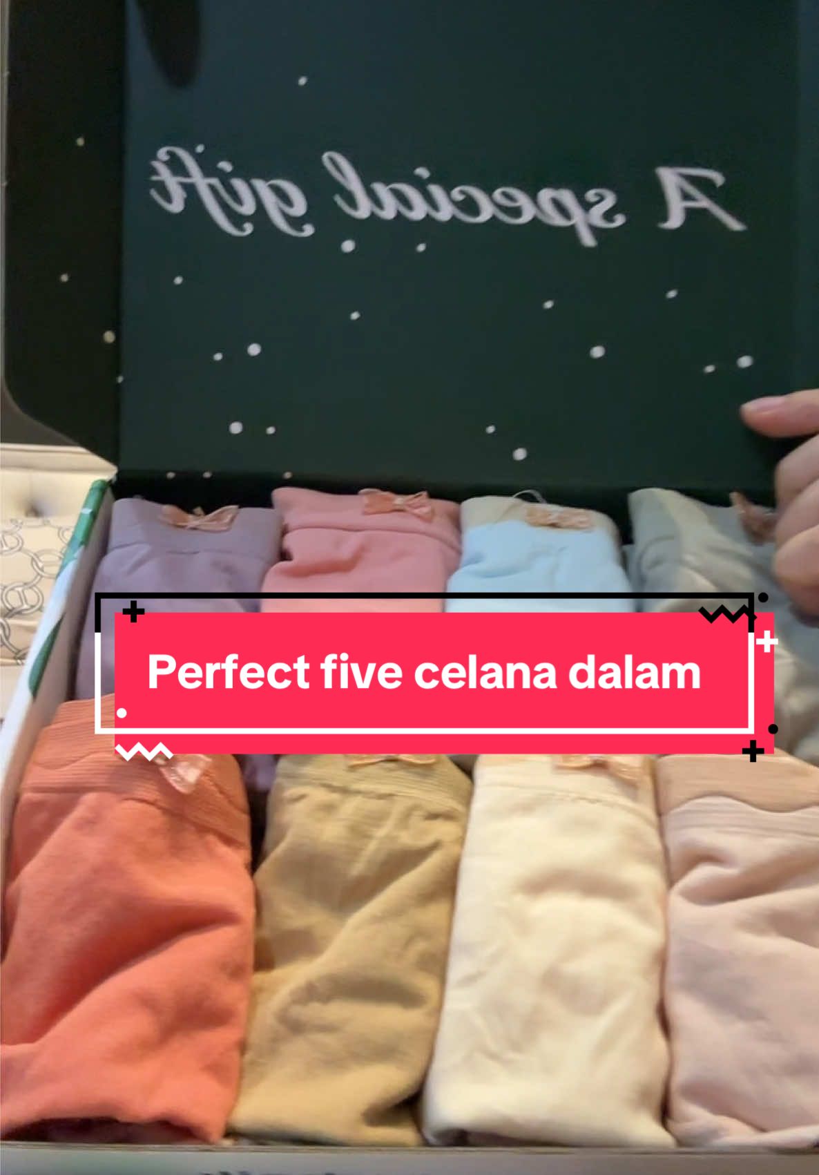 PROMO! Perfect five 8 pcs celana dalam seamless dg warna2 pastel cantik. #celanadalamwanita #celanadalamperempuan #underwear #celanadalammurah #celanadalamseamless #promoguncang88 #guncang88 #promohariini 