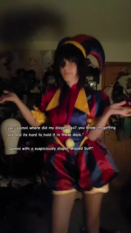pomni silliness  just wanted to try on my costume after i styled the wig(i need to cut it more)