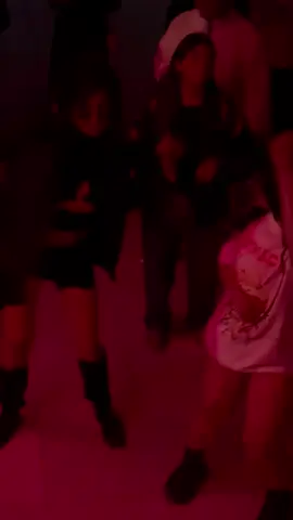 #RAVE #powerstomp #arequipa #techno 