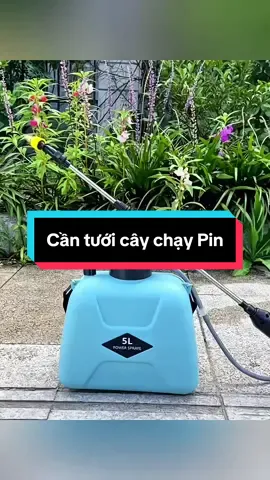 Các bác các anh chỉ có sân vườn, sân thượng tưới cây chỉ cần 1 cái bấm tay lại có thể mang đi theo người rất tiện ạ #cantuoicay #voituoicaychaypin #cantuoicaydien #voituoicay 