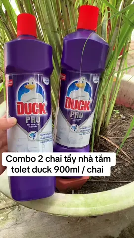 Combo 2 chai tẩy nhà tắm , tolet duck 900ml / chai #thinhhanhxuhuong #xuhuongtiktok #thinhhanhtrend #salecuoithang #uudaikhung #xuhuongsangtao 
