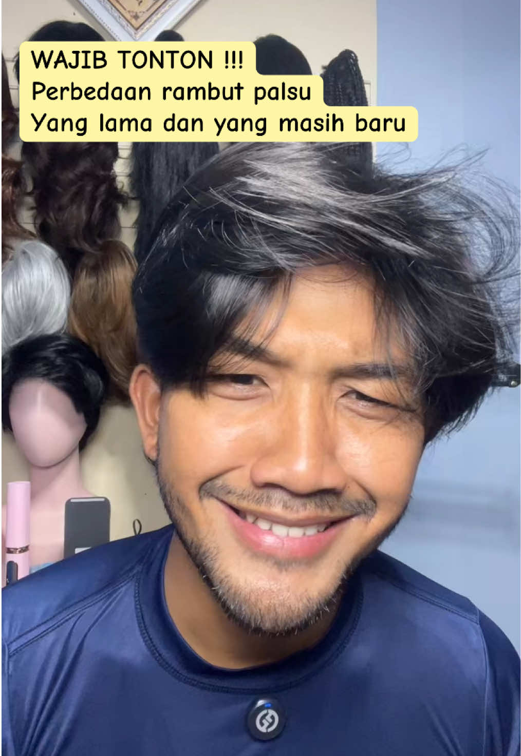Perbedaan rambut palsu yang udah lama di pake dengan yang masih baru di buka 