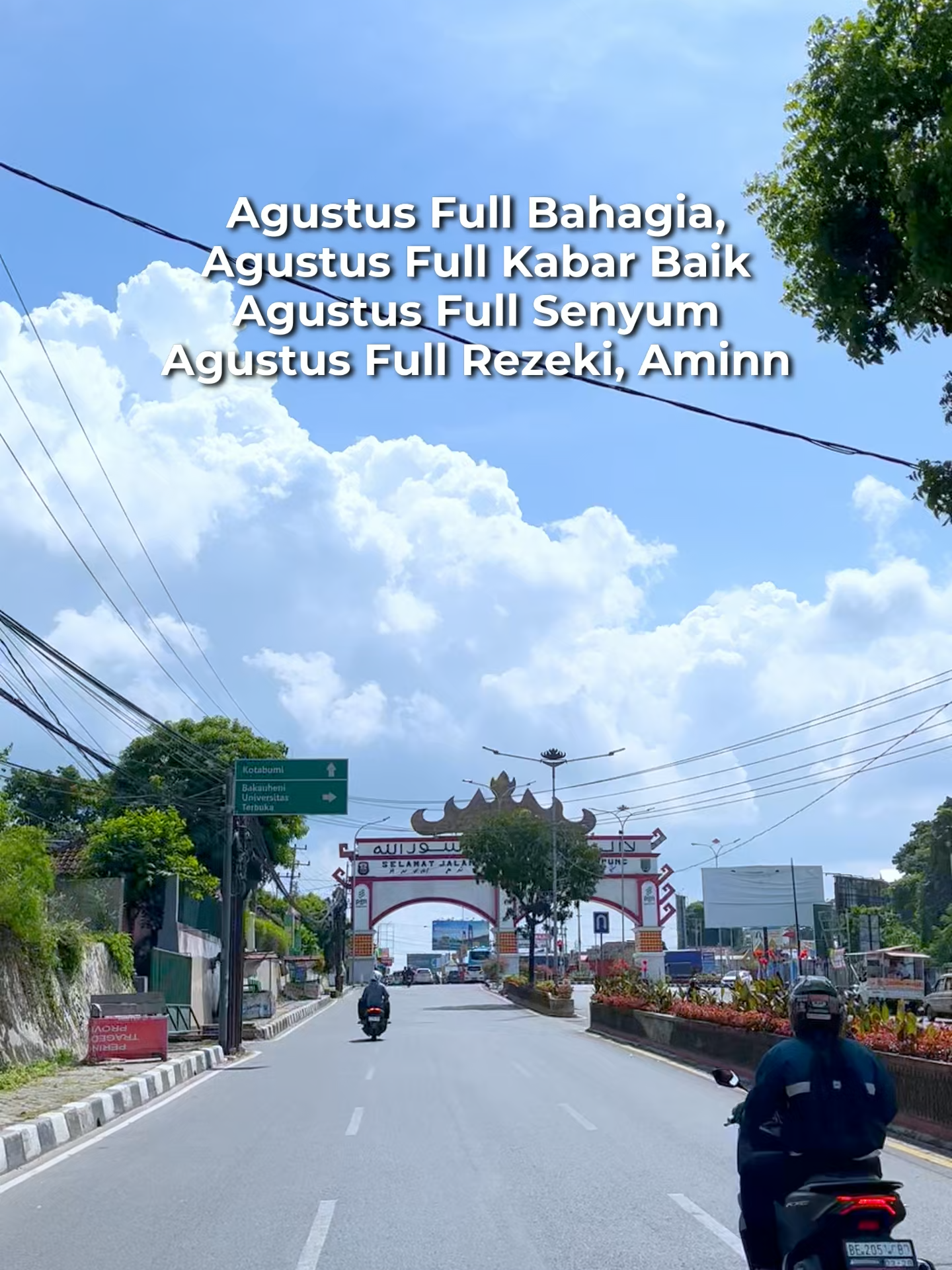 Agustus Full Bahagia, Agustus Full Kabar Baik Agustus Full Senyum Agustus Full Rezeki, Aminn😊 Apa harapan kalian di bulan ini? #Lampungid #TrendingLampung #HelloLampung