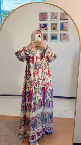 pliss cakep banget ga sih❤️❤️#dresscantik #OOTD 