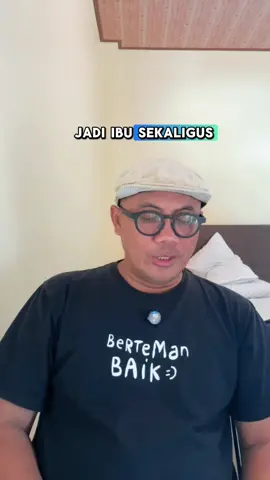 Ada ibu yang jadi ayah… bukan karena mau, tapi karena takdir memaksa. Tapi ada juga, fisik ayah di rumah, tapi semua perannya diambil ibu—sendirian.” Kalau kamu kenal satu saja ibu seperti ini, jangan cuma kagum—beri dia dukungan. #Istri #suamiistri #rumahtangga #ibu