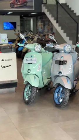 Warna terbaru dari Primavera S scoot 😍 • #vesmet #vespabali #vespaindonesia #fyp #fypシ゚viral #vespamatic #forU 