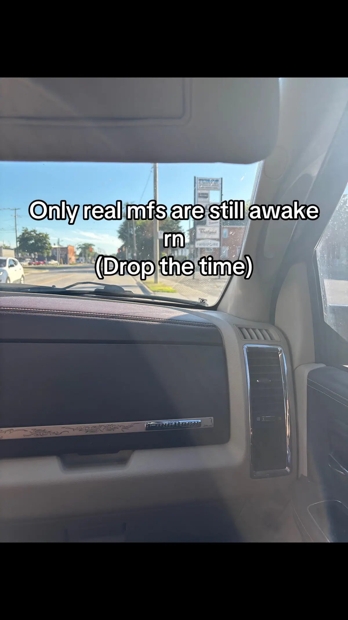 #viraltiktok #stayinguplate #fyp #late 