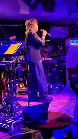 難以抗拒你容顏 #livehouse #live #音樂 #唱歌 #王仁甫 #上推薦  #chinatiktok 